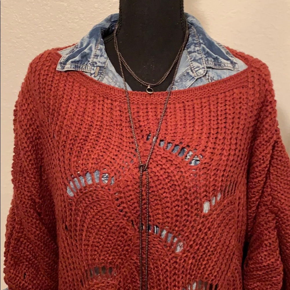 Burgundy Cropped Sleeve Poncho